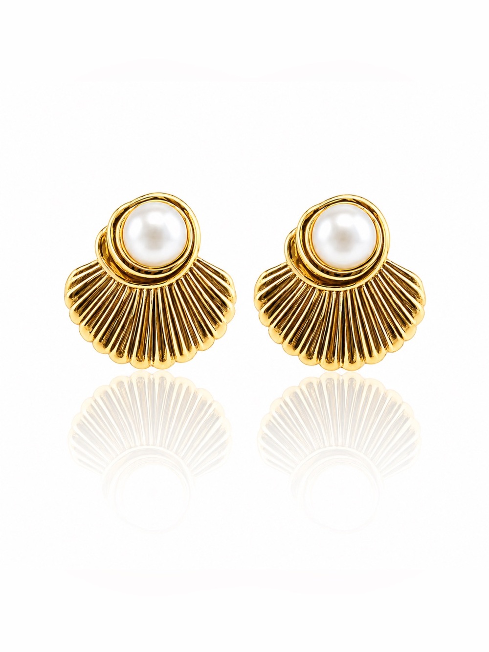 Elegant Gold Pearl Fan Stud Earrings